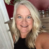 Stephanie Carlon