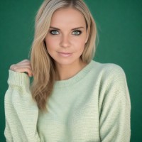 Leighanne Stapleton