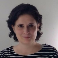 Eszter Stern