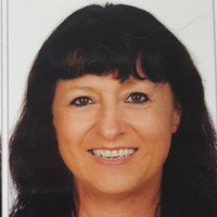 Karin Bauer