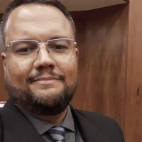 Leonardo M. S. De Abreu