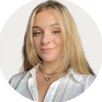 Carla Navarro Alarcón