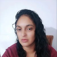 Cláudia Machado Alves