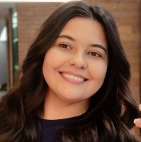 Valéria Souza Soares
