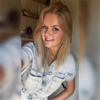 Emma Van Den Bos