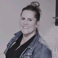 Esther Van Kuijk
