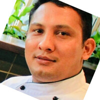 Chandra Oli