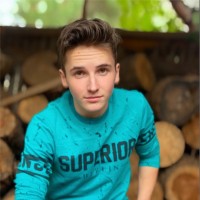 Данил Мирный