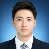 이지웅