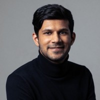 Vivek Kanade