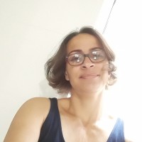 Kenia De Paula