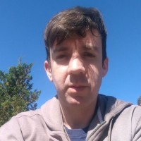 Carlos Emanuel Souza