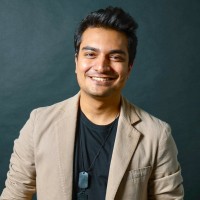 Vivek Ahuja