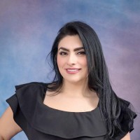 Carolina López, Mba