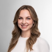 Michelle Van Hyfte, Cfa