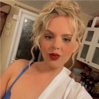 Chloe Exley