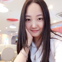 July Zhang