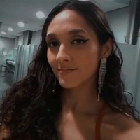 Yasmin Carneiro