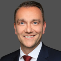 Manfred Streithofer, Cfa