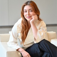 Alyssa Flores