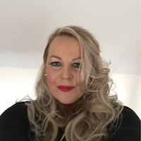 Debra Lister