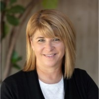 Tammy Walter, Arm