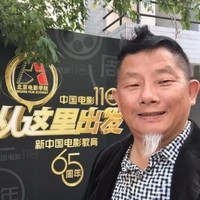 黄国伟