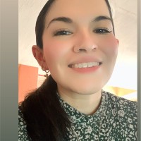 Kenia Gomez