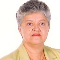 Betty Alvarez T