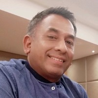 Andi Mahat