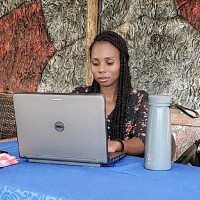 Karen Akumu