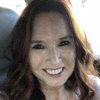 Holly Loeb