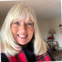Deborah Kent ( Dj )