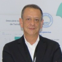 Claudio S.