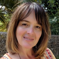 Juliet Tzabar