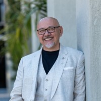 Mario Bekes - Human Intelligence Expert