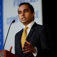 Dr. Angelo Farooq