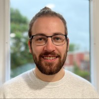 Daniel Lyons