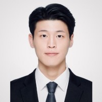 권대욱