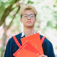 Khanh Le
