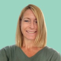 Nathalie Debat