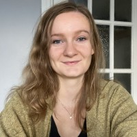 Lucy Buxton