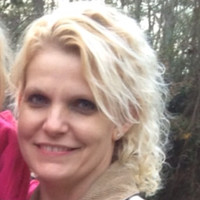 Toni Warren
