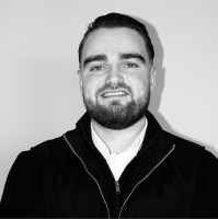 Mitchell Van Elzakker