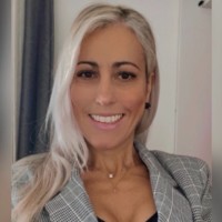 Elisangela Fraga Koehler