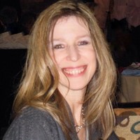 Carol Carter