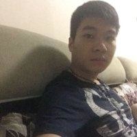 黄卫群