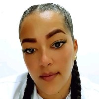 Isis Cunha