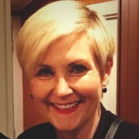 Robyn Cummins
