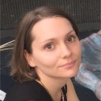 Julie Ault